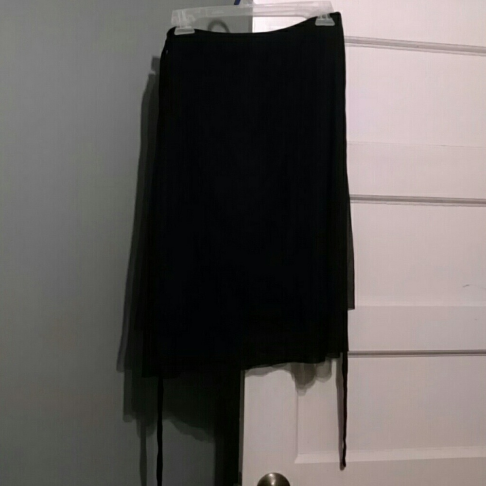 7 for $21/Black Tiered Sheer Skirt